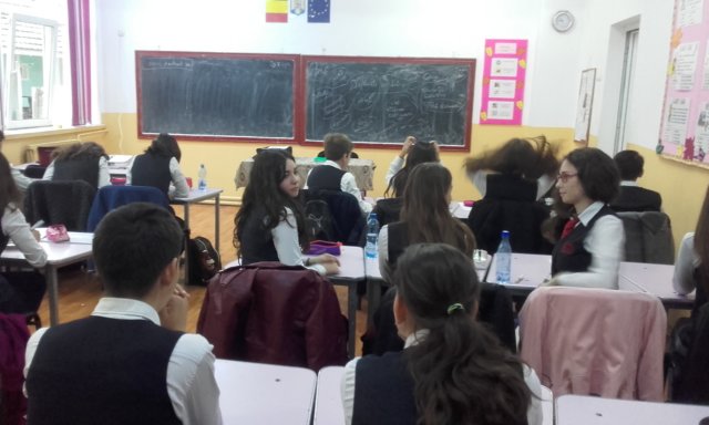 clasaaviiiaa.jpg
